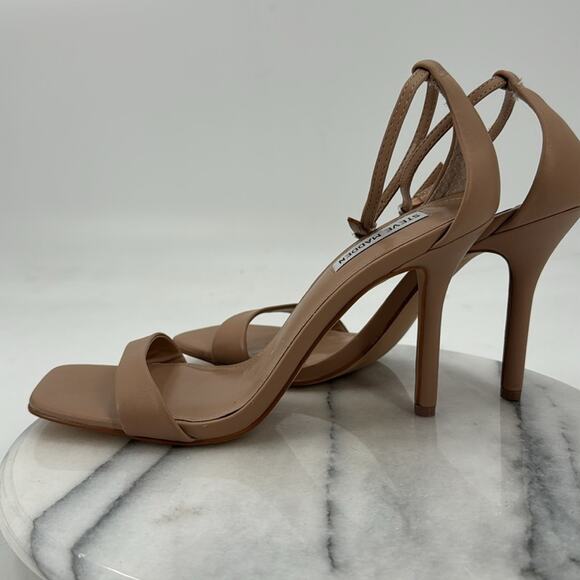 Steve Madden beige spree leather heels - Picture 4 of 9